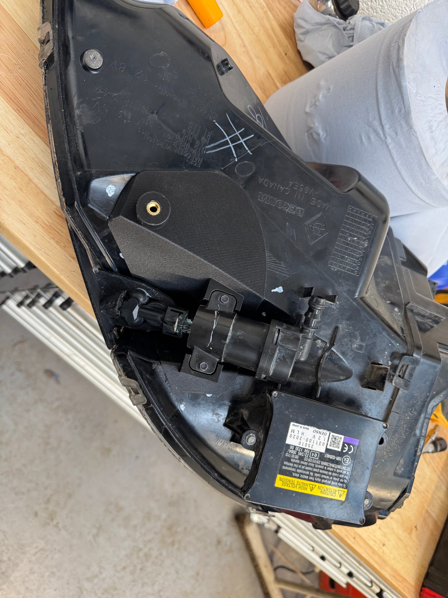 Aston Martin Vantage Headlight Repair Kit